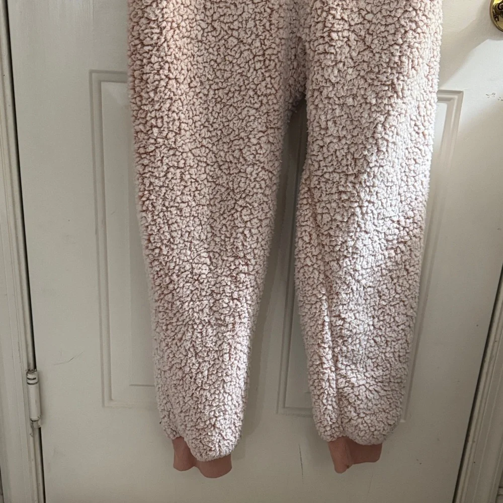 Cozy Pink Sherpa Hoodie - Picture 3 of 9